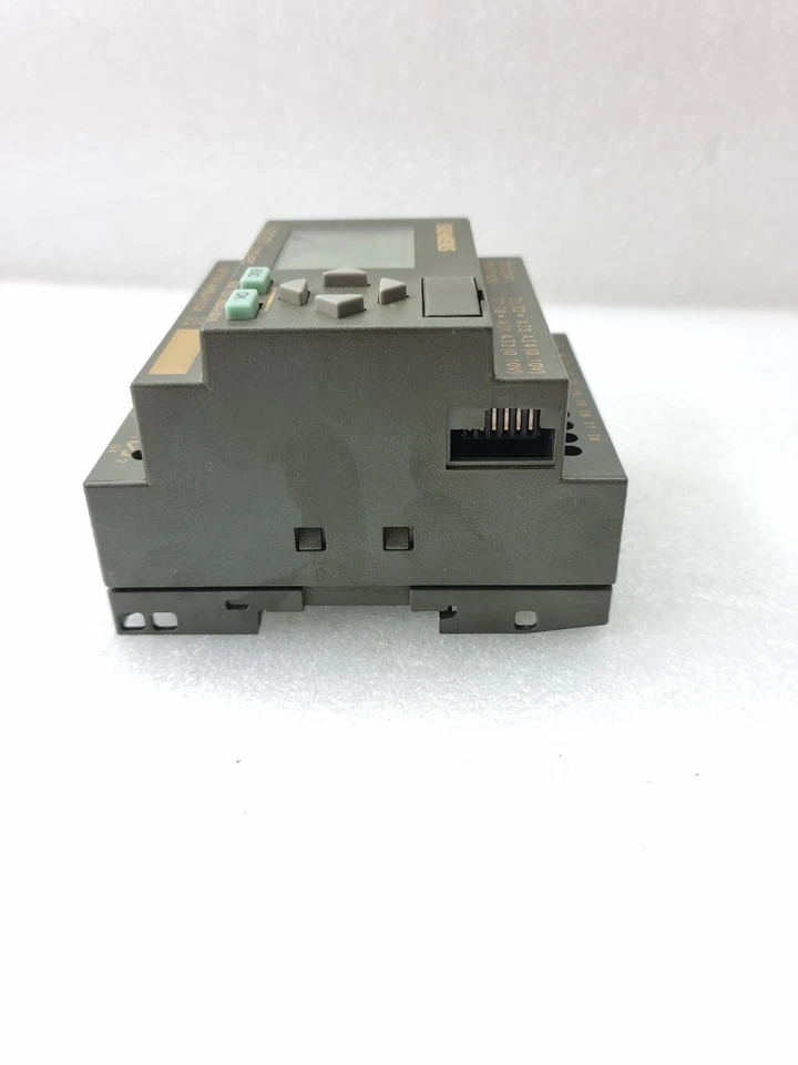 USED WORKING SIEMENS LOGO 6ED1052-1MD00-0BA6 12/24RC 12/24VDC